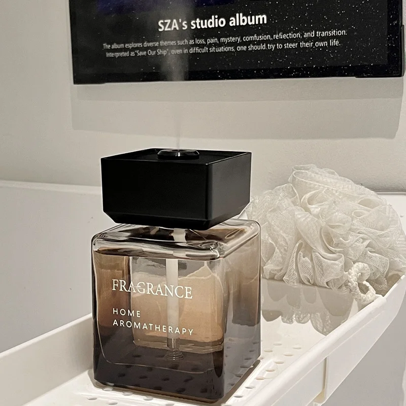 สเปรย์ปรับอากาศสำหรับบ้าน ระดั - Fragrance In Home บทวิจารณ์และราคา